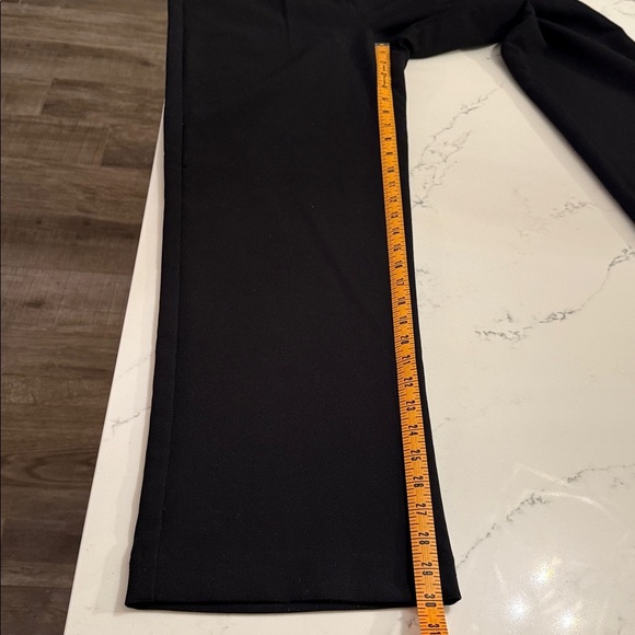 Old Navy Taylor Wide Leg Dress Trouser Size Medium (Full Length) - Picture 8 of 8